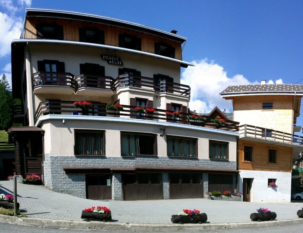Hotel Meublè Adler - Rooms&Mountain Apartments Santa Caterina di Valfurva Extérieur photo