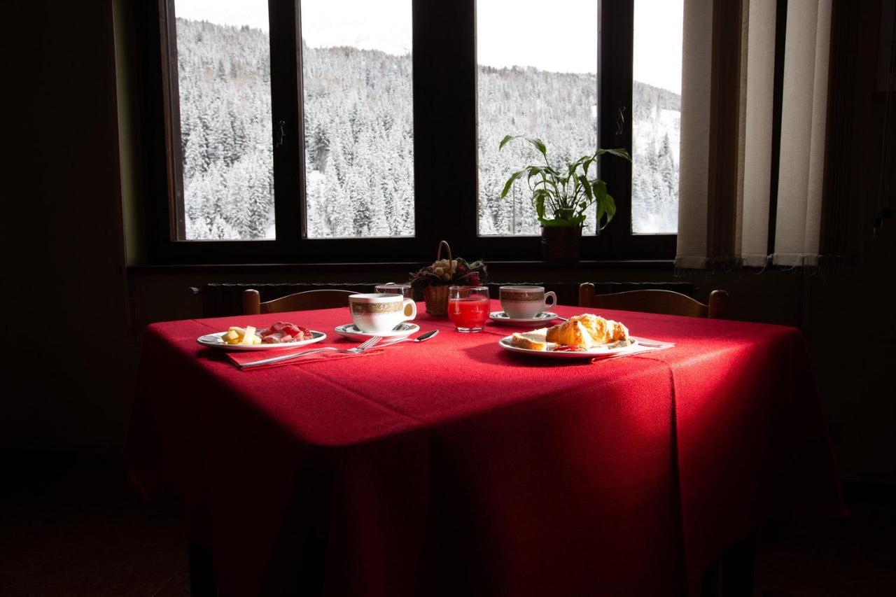 Hotel Meublè Adler - Rooms&Mountain Apartments Santa Caterina di Valfurva Extérieur photo
